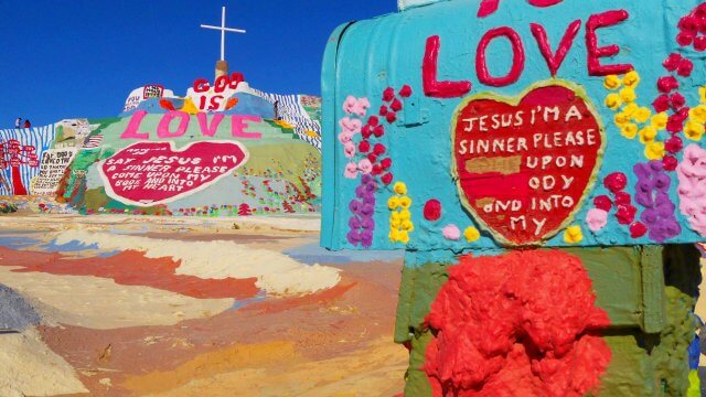 Salvation Mountain ©ninafabienne scholz